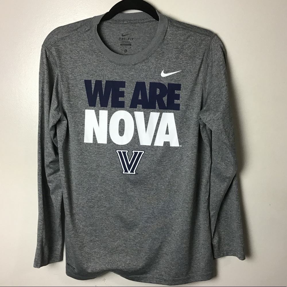 Villanova Nike l/s active tee. Youth XL